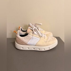 Women’s Ecco Street 729 GTX Gore-Tex Sneakers